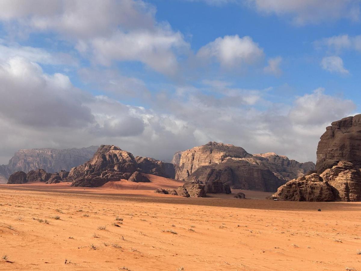 Rum Leader Luxury Camp Wadi Rum Exterior photo